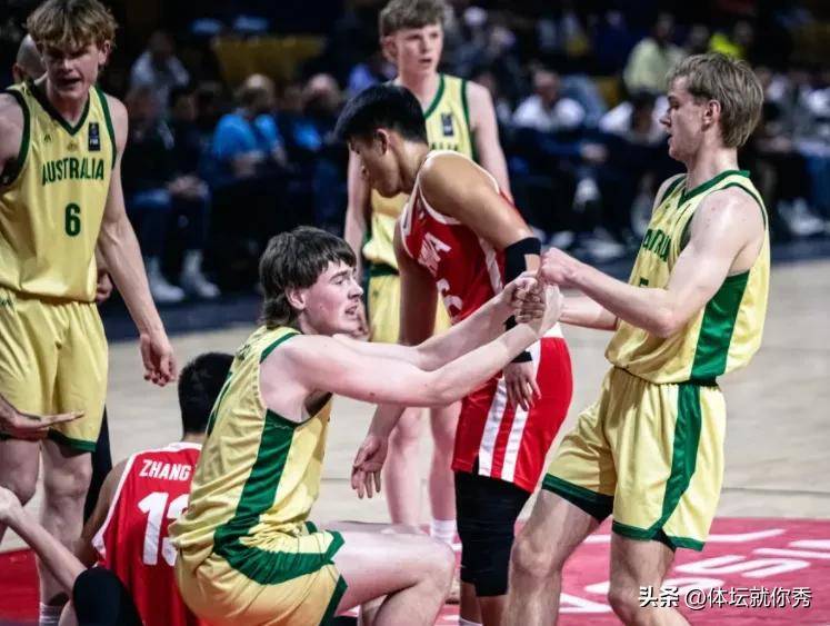 澳大利亚男篮横扫凯尔特人,汉密尔顿制霸全场 澳大利亚男篮横扫凯尔特人,汉密尔顿制霸全场