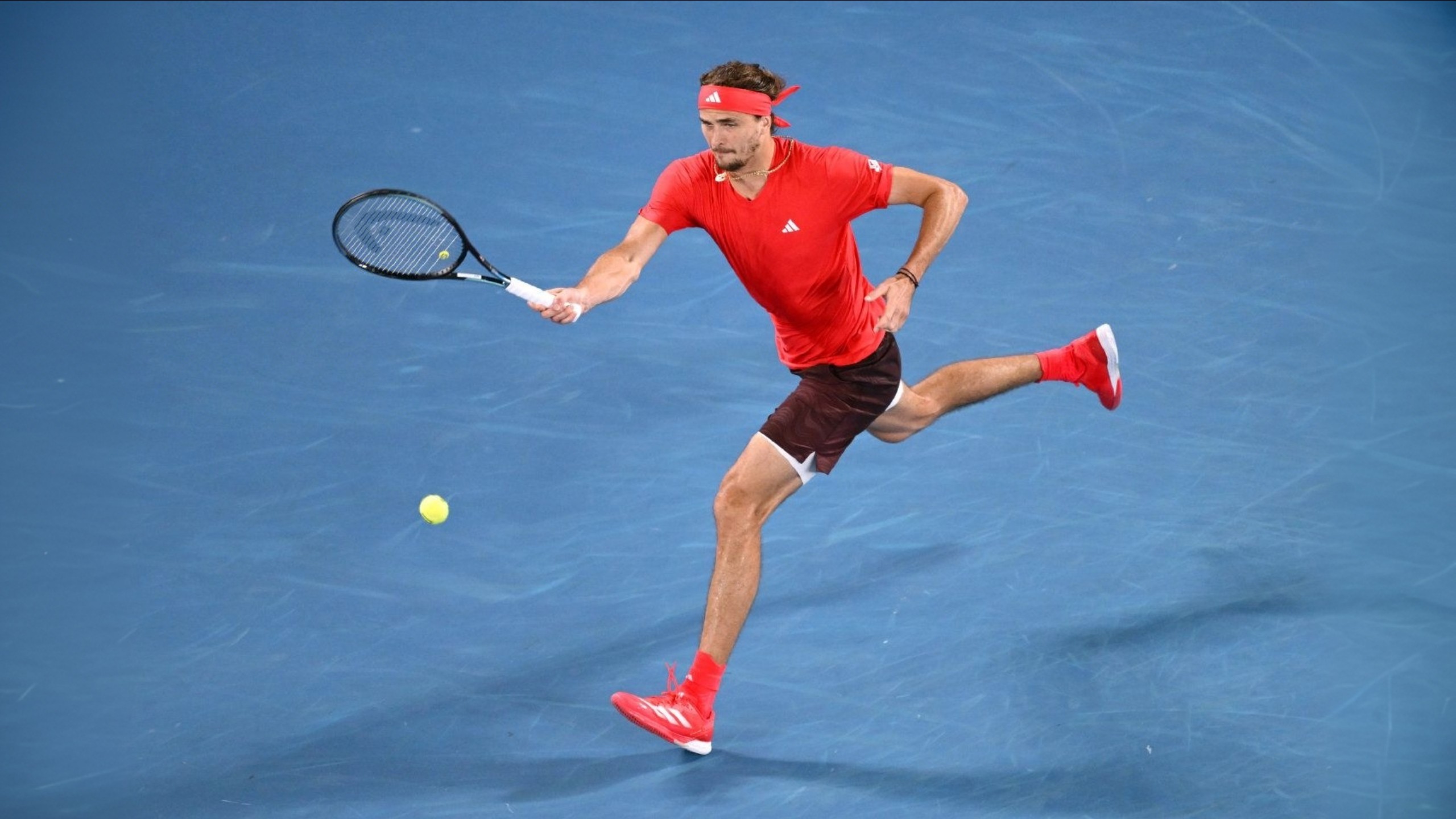 世界网球队强势英国网球队,兹维列夫统治全场的简单介绍 世界网球队强势英国网球队,兹维列夫统治全场的简单介绍