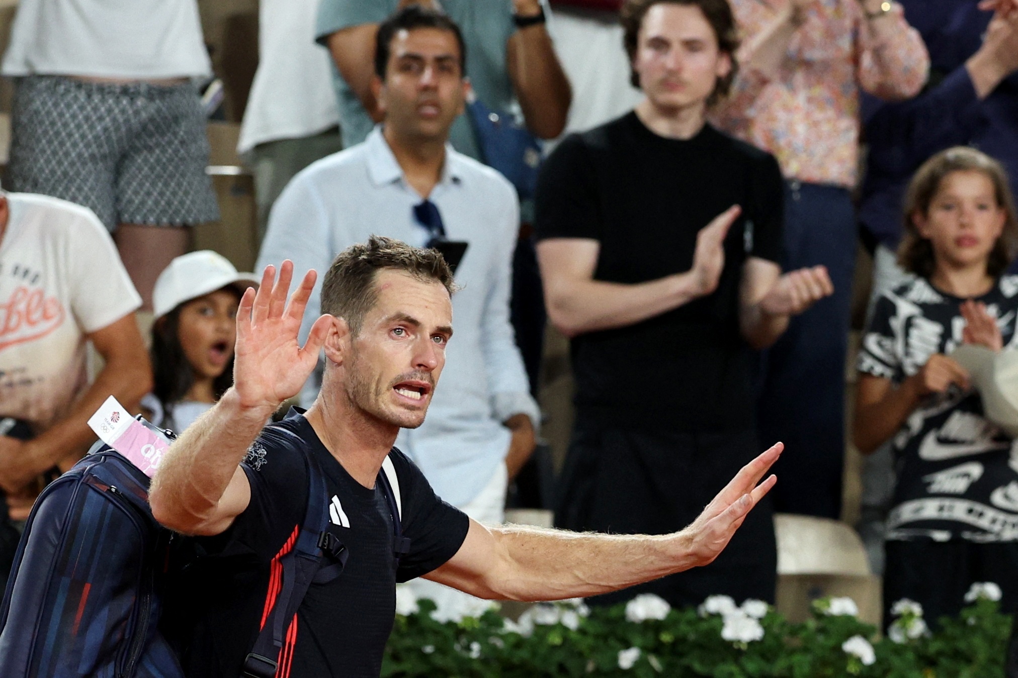 西班牙网球队爆冷澳大利亚网球队,穆雷三分雨点燃全场的简单介绍 西班牙网球队爆冷澳大利亚网球队,穆雷三分雨点燃全场的简单介绍