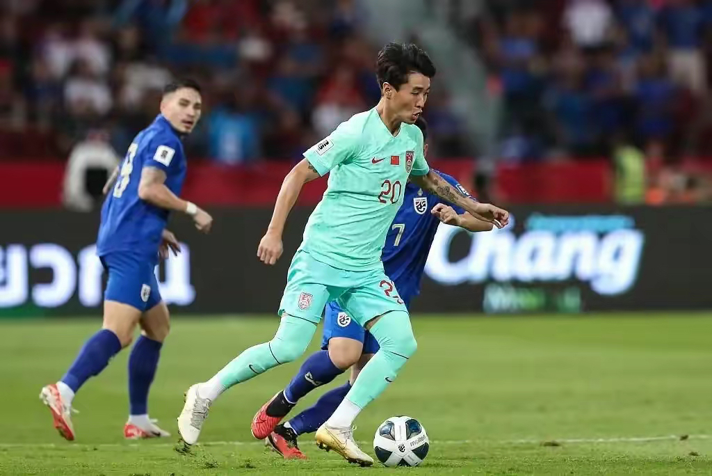 关于不伦瑞克一线队迎来胜利，士气高昂的信息