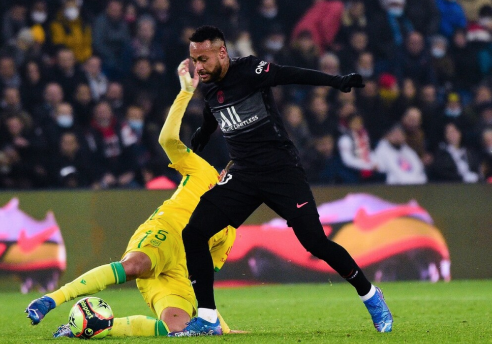 包含多佛蒙球员狂飙进球，豪取三分的词条