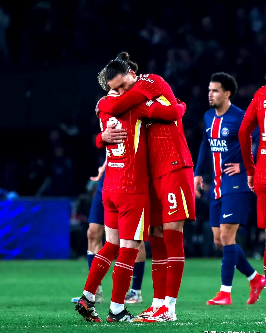 利物浦后卫受伤，恐影响欧冠卫冕之路！