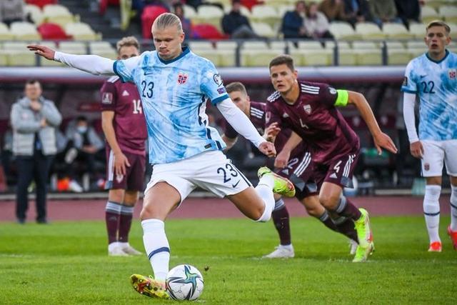 斯洛伐克队在比赛中大胜，领先积分榜