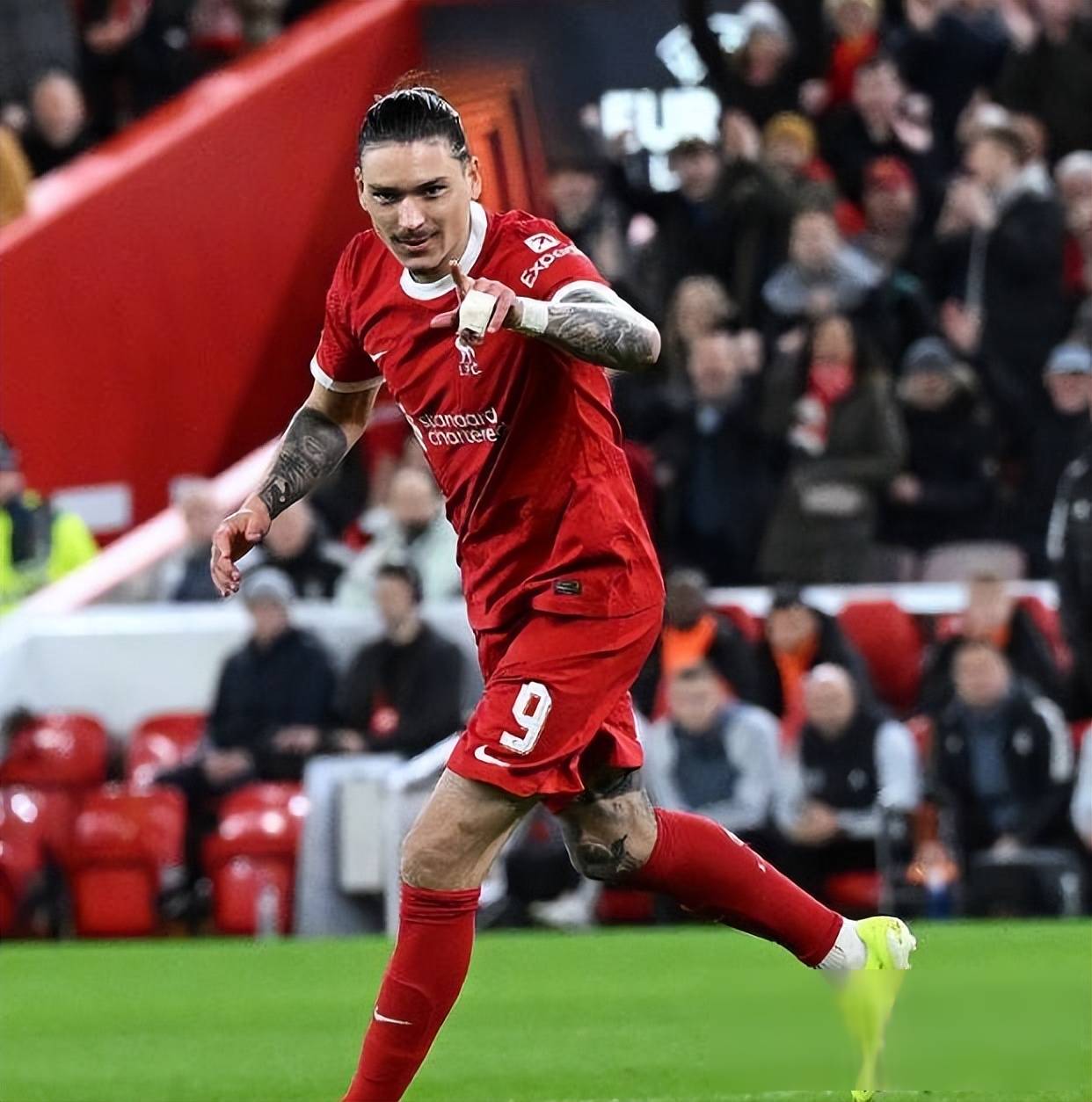 利物浦欧冠首回合狂胜对手，晋级前景大好的简单介绍