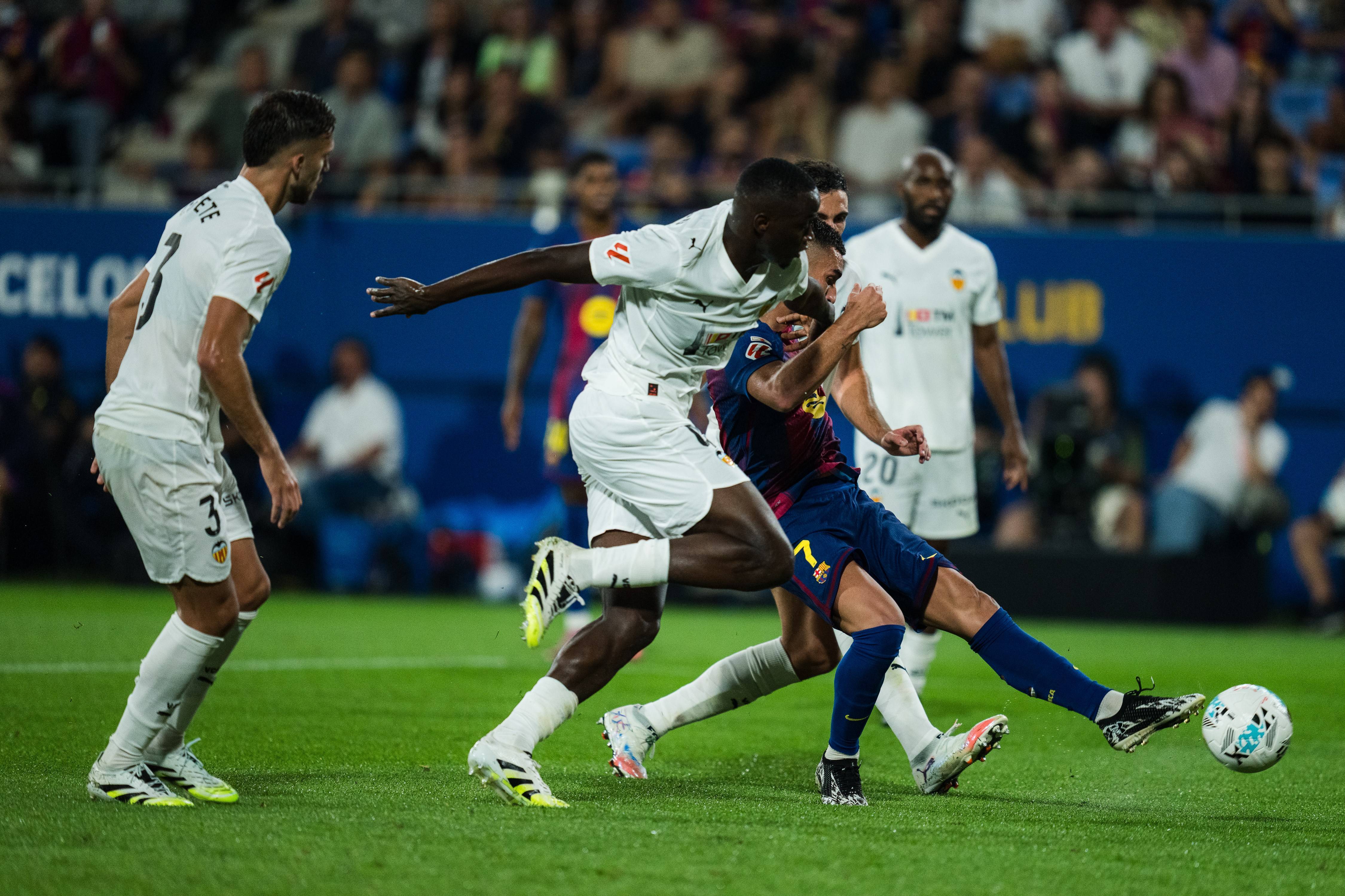 西甲球队迎战挑战，实力大增