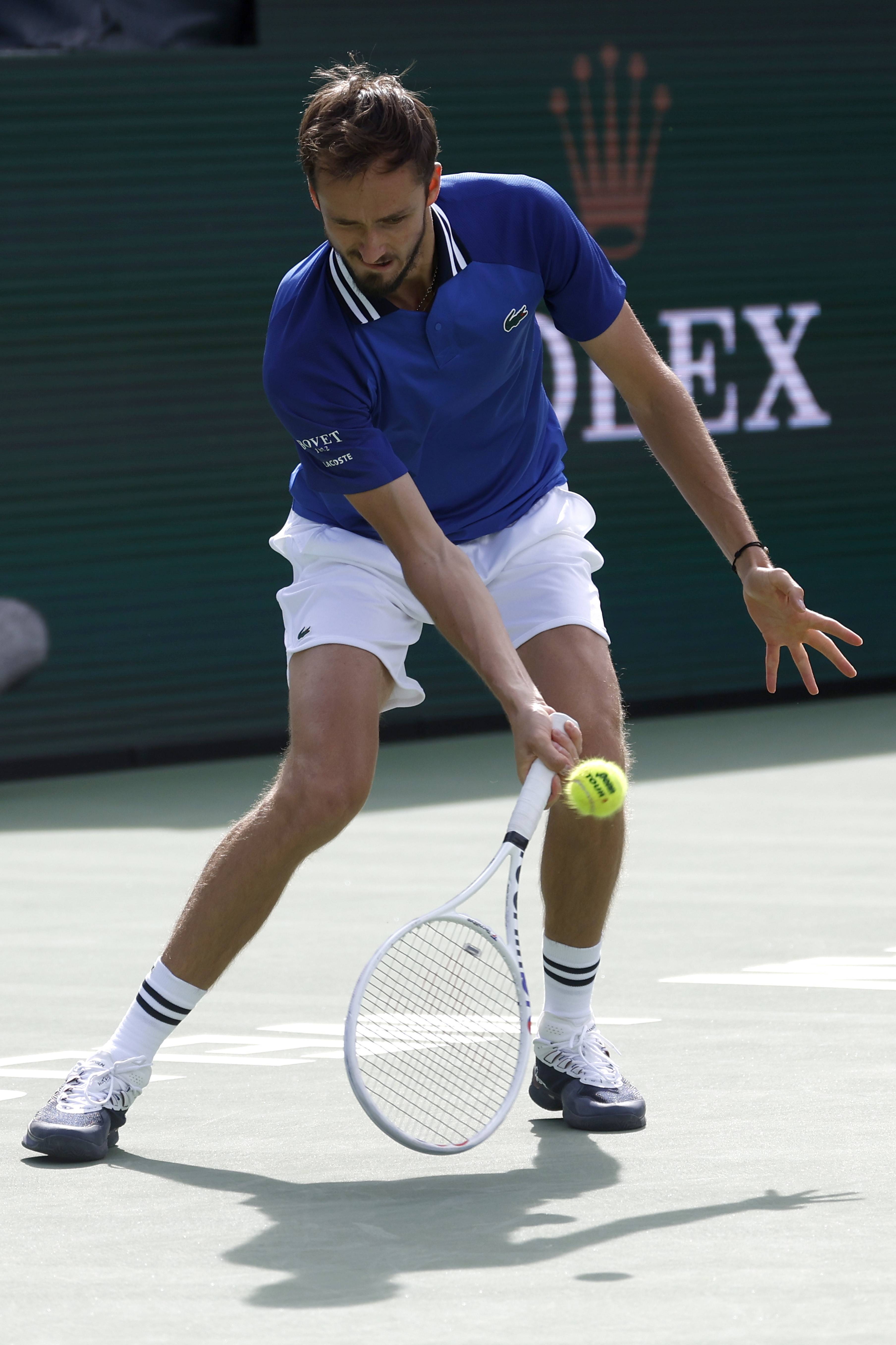 包含西班牙网球队轻取世界网球队,梅德韦杰夫关键制胜的词条 包含西班牙网球队轻取世界网球队,梅德韦杰夫关键制胜的词条