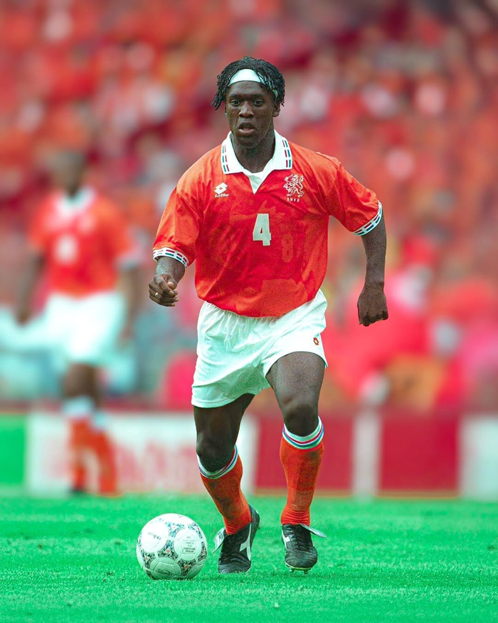 关于欧洲国家杯传奇球星重回荷兰,再续辉煌的信息 关于欧洲国家杯传奇球星重回荷兰,再续辉煌的信息