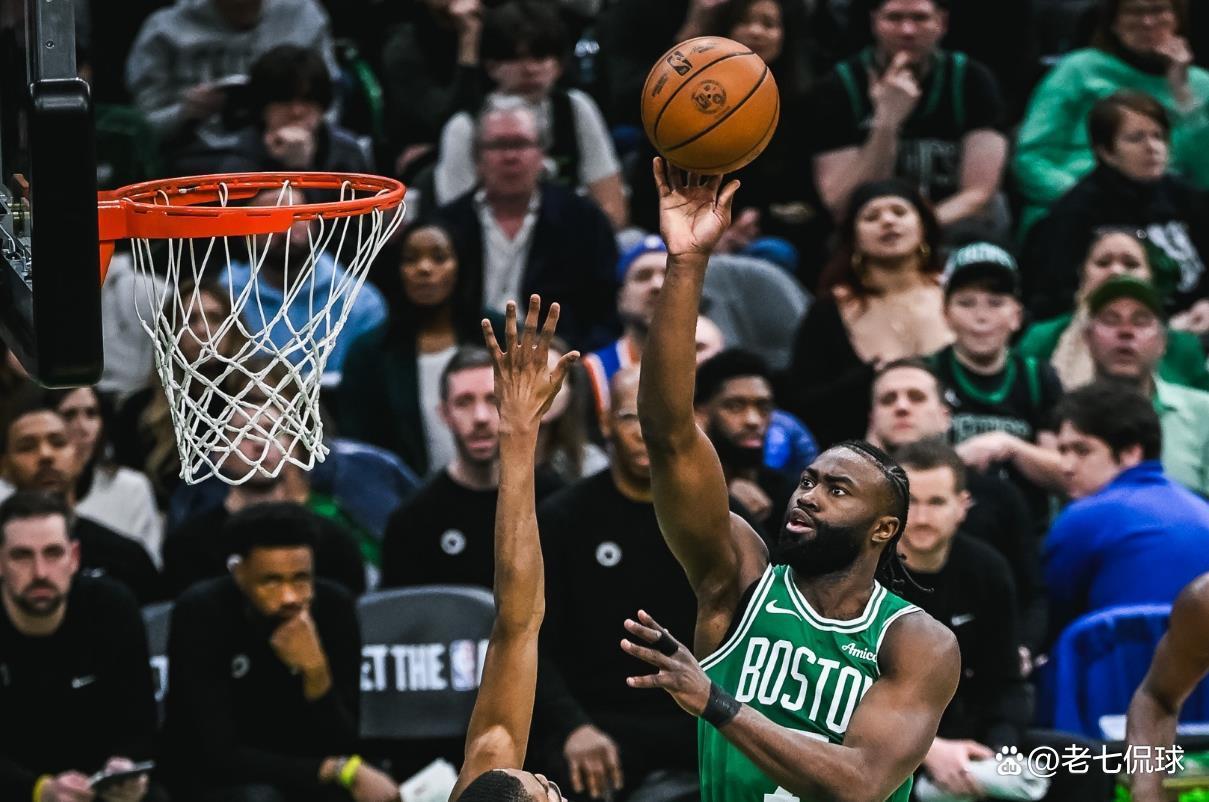 步行者翻盘凯尔特人B队，约基奇完成帽子戏法的简单介绍