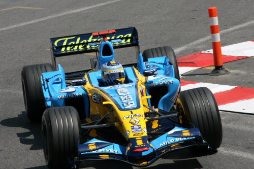 红牛二队翻盘雷诺车队,阿隆索状态火热的简单介绍 红牛二队翻盘雷诺车队,阿隆索状态火热的简单介绍