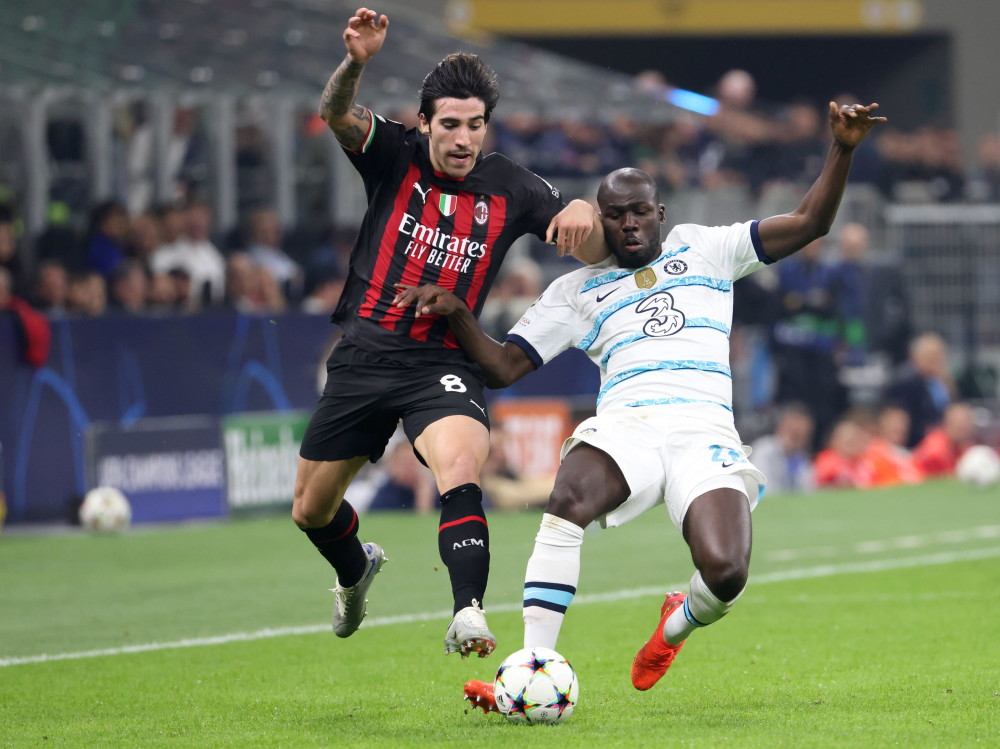 AC米兰鏖战切尔西，格纳布里制霸全场的简单介绍