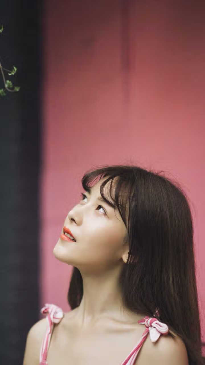 世界排名争夺战之夜,贝林厄姆防守端锁死对手,改写中场定义