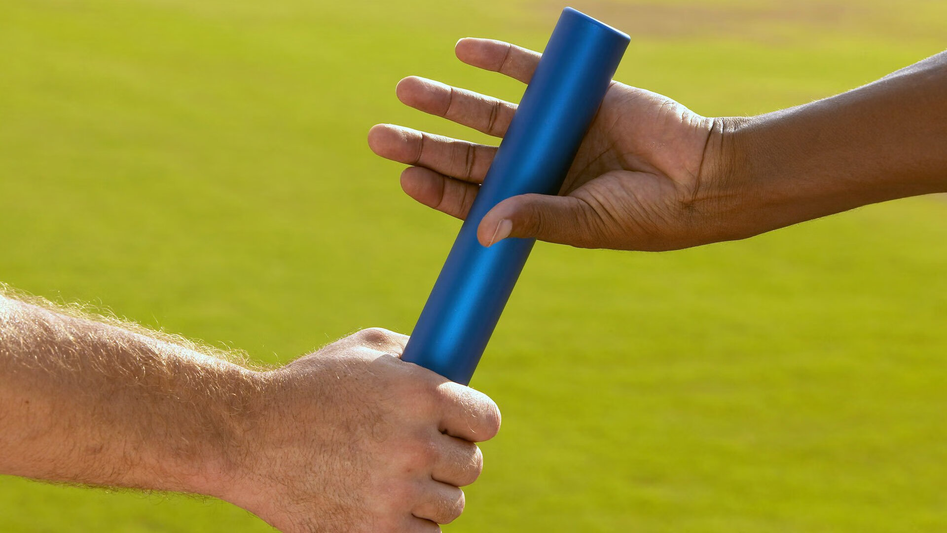 横扫之夜，乔治高光闪耀，上海队强势挺进下一轮