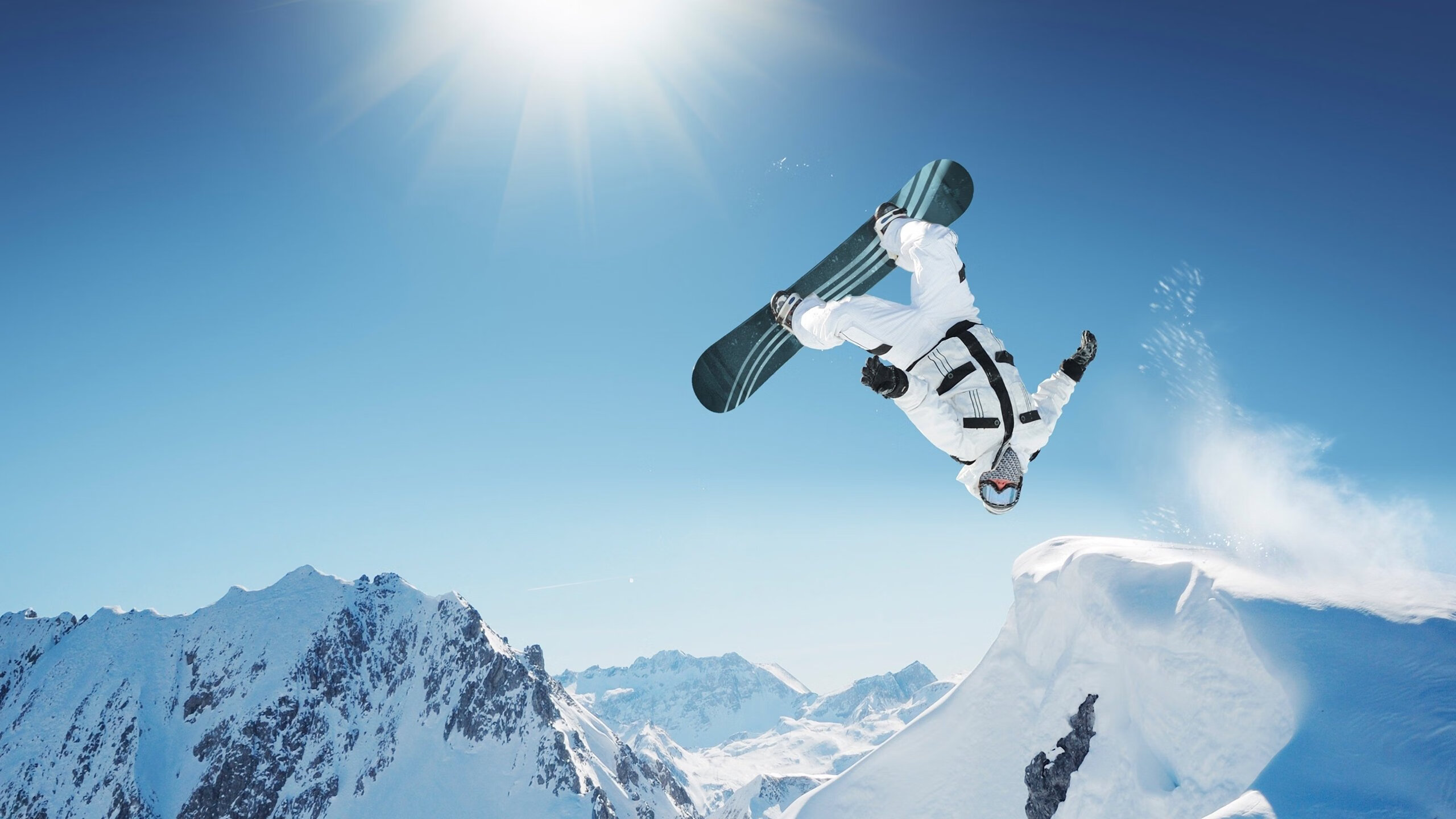 舞台越大越强,福克斯在雄鹿对阵深圳队中的光芒