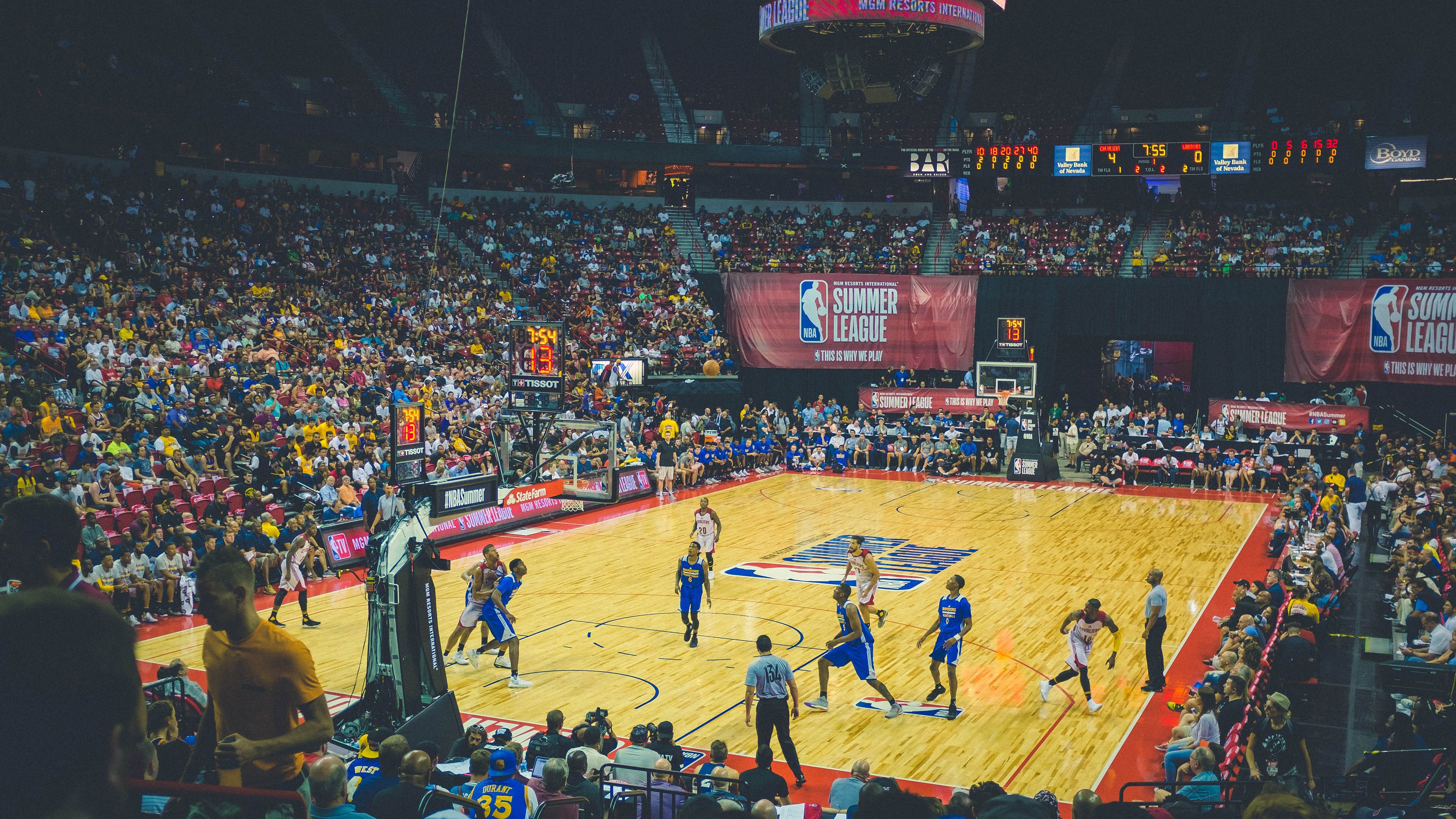 单节风暴!快船窒息攻防击溃灰熊,莫兰特锁死对手显防守进化