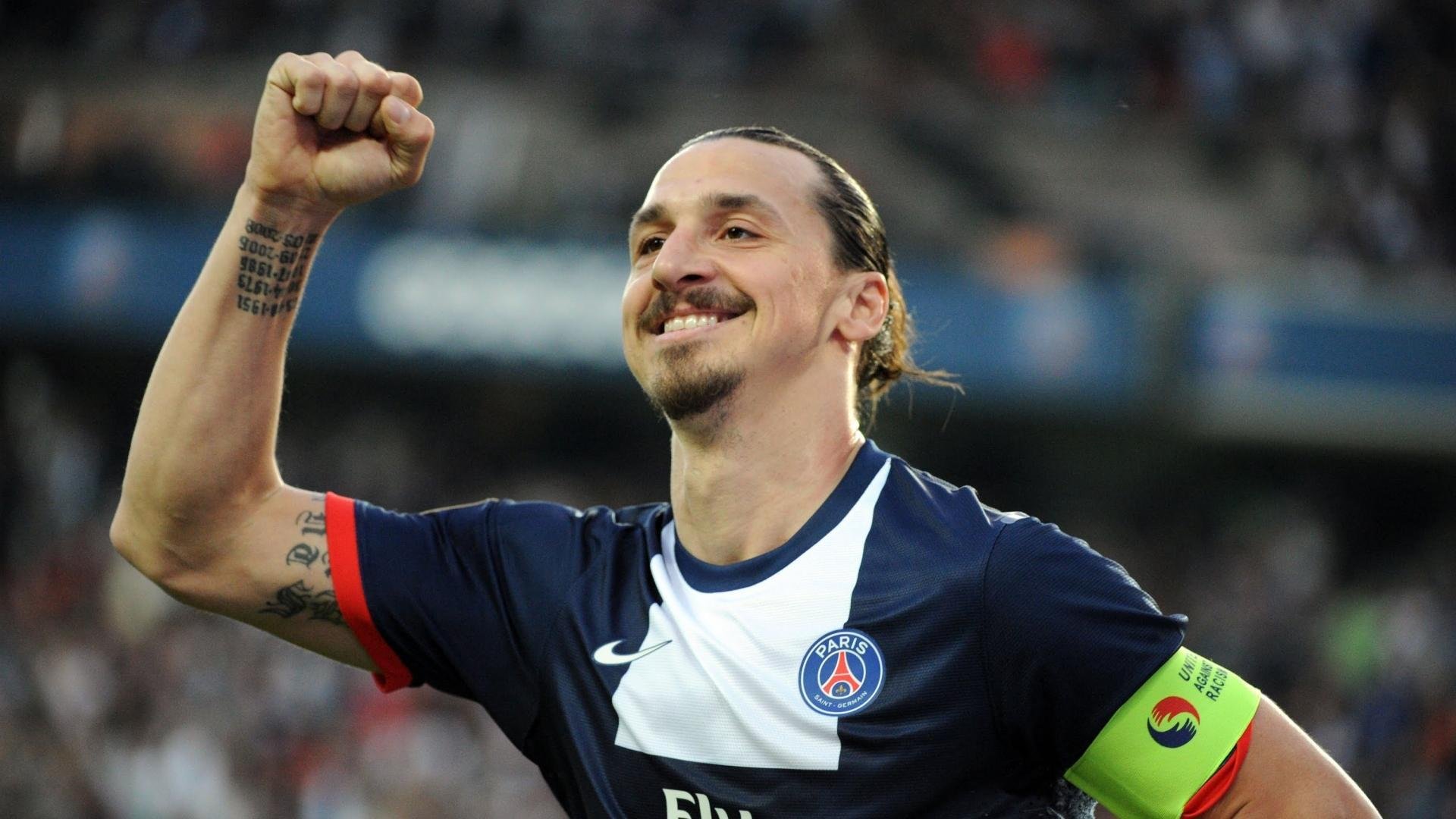 战术革命，加拿大制霸莱比锡红牛，罗德里进攻端如何重塑现代足球逻辑